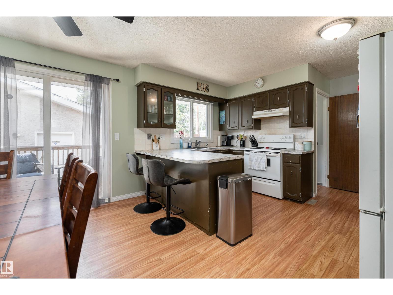 Photo 14 of 9510 79 St, Fort Saskatchewan AB