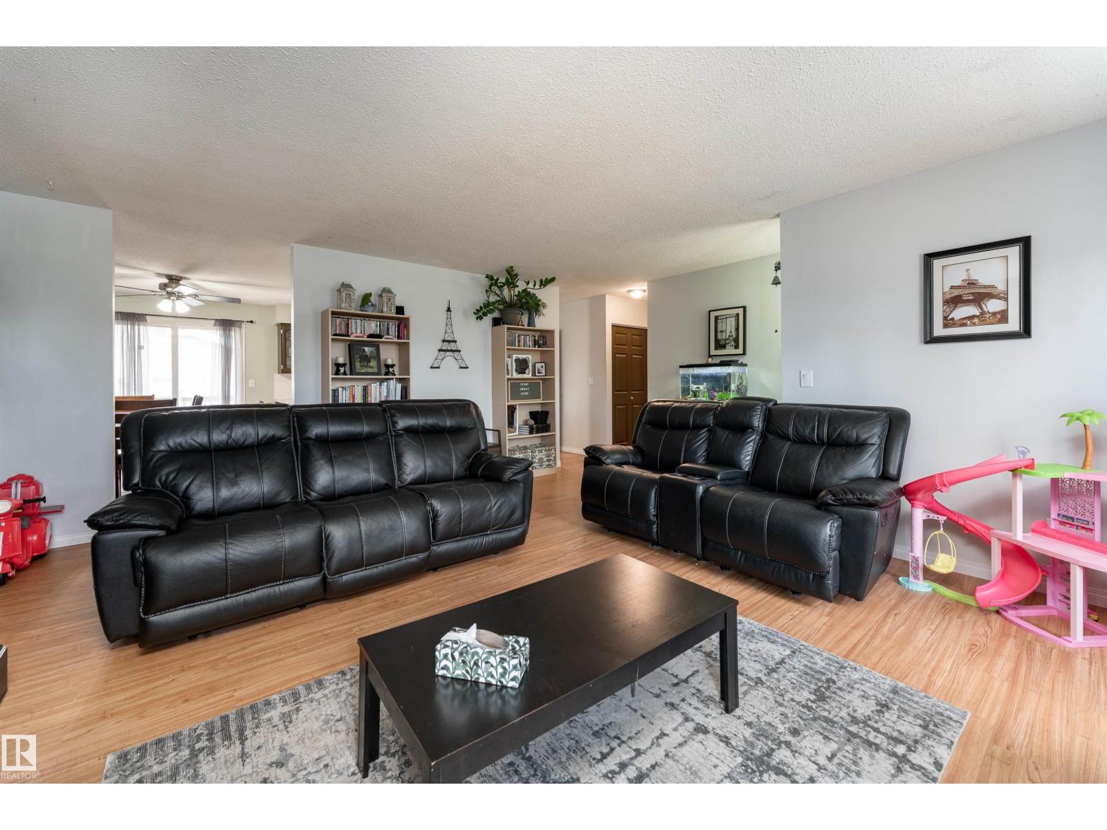 Photo 20 of 9510 79 St, Fort Saskatchewan AB