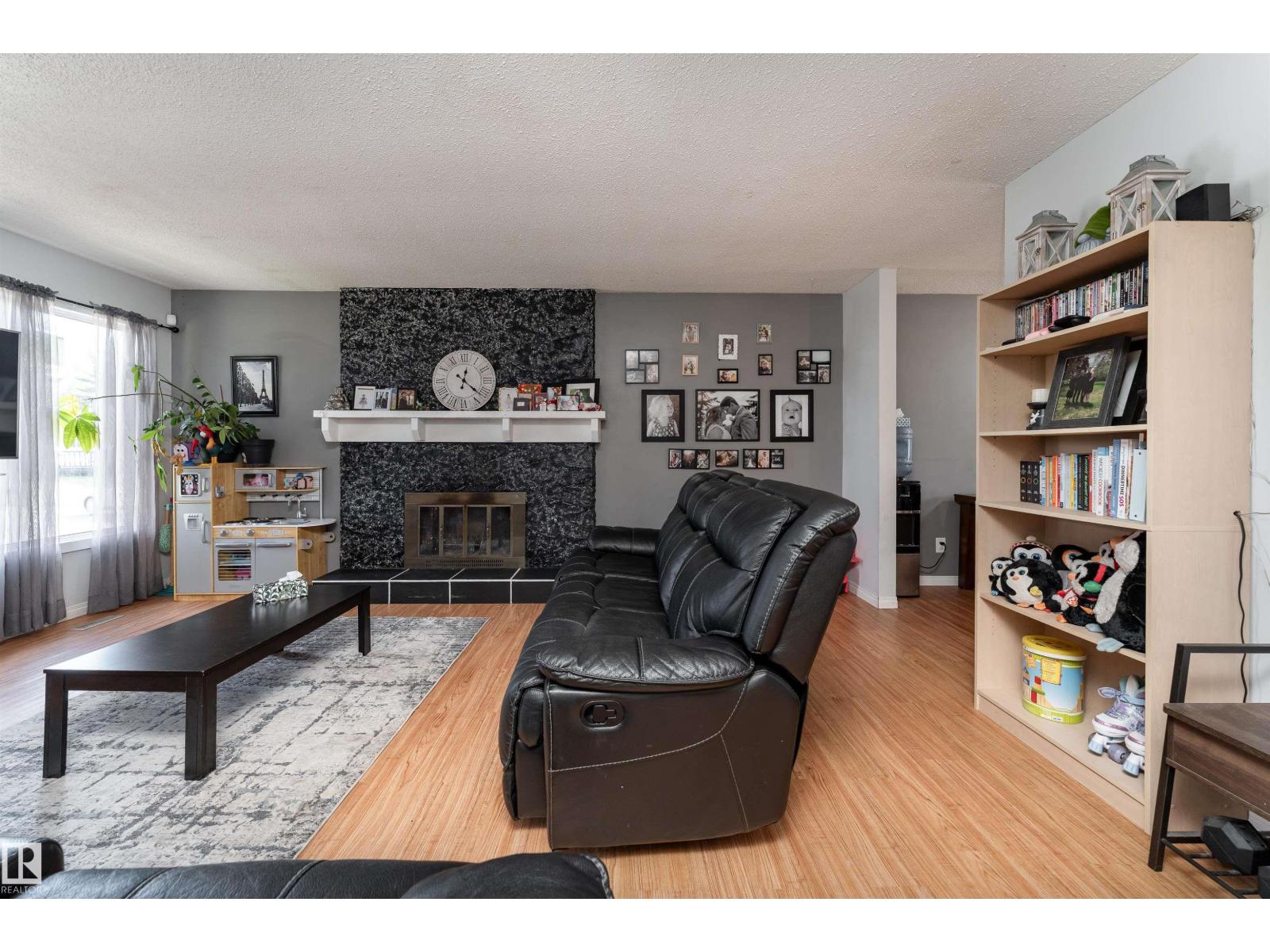 Photo 23 of 9510 79 St, Fort Saskatchewan AB