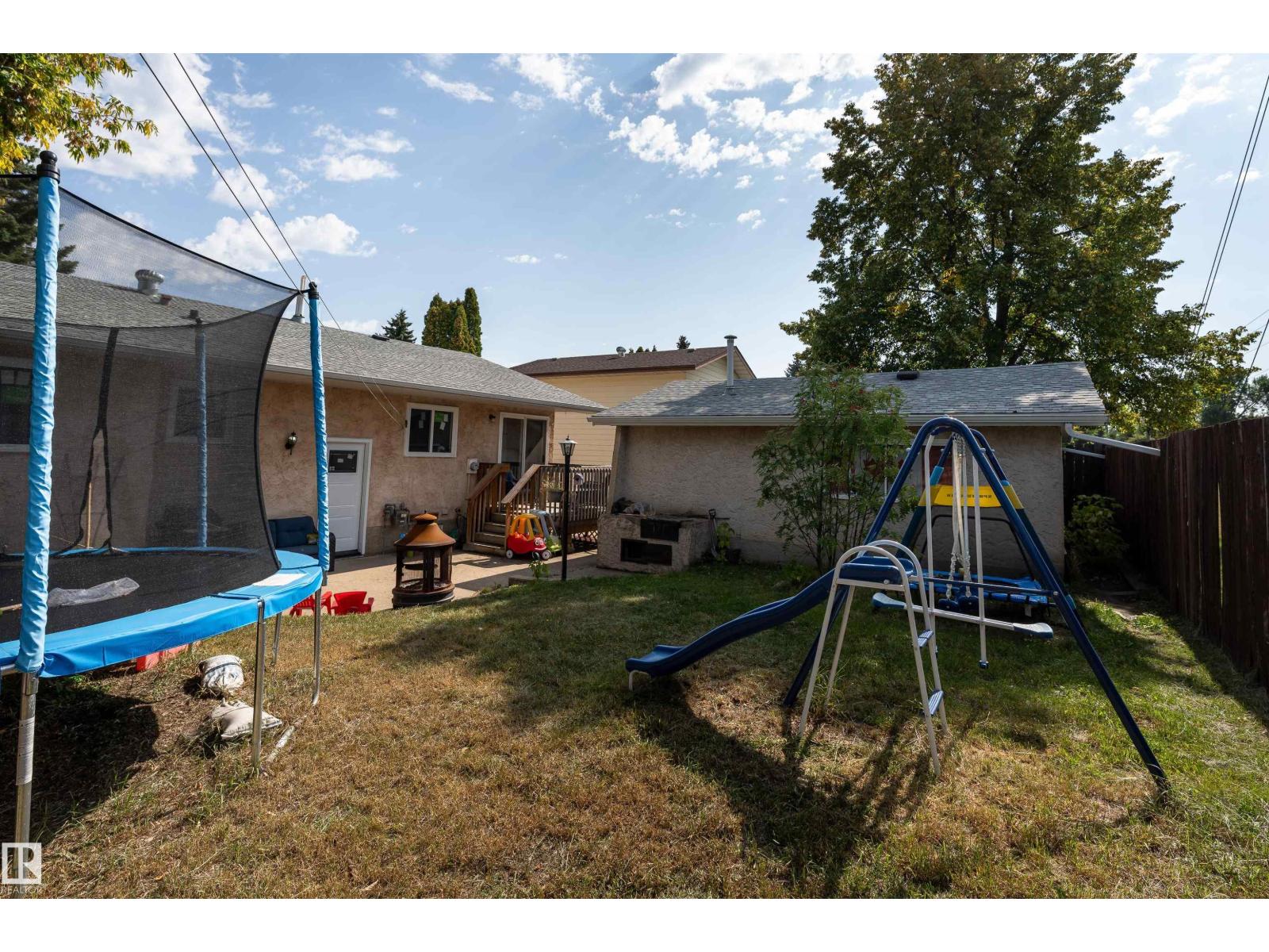 Photo 40 of 9510 79 St, Fort Saskatchewan AB