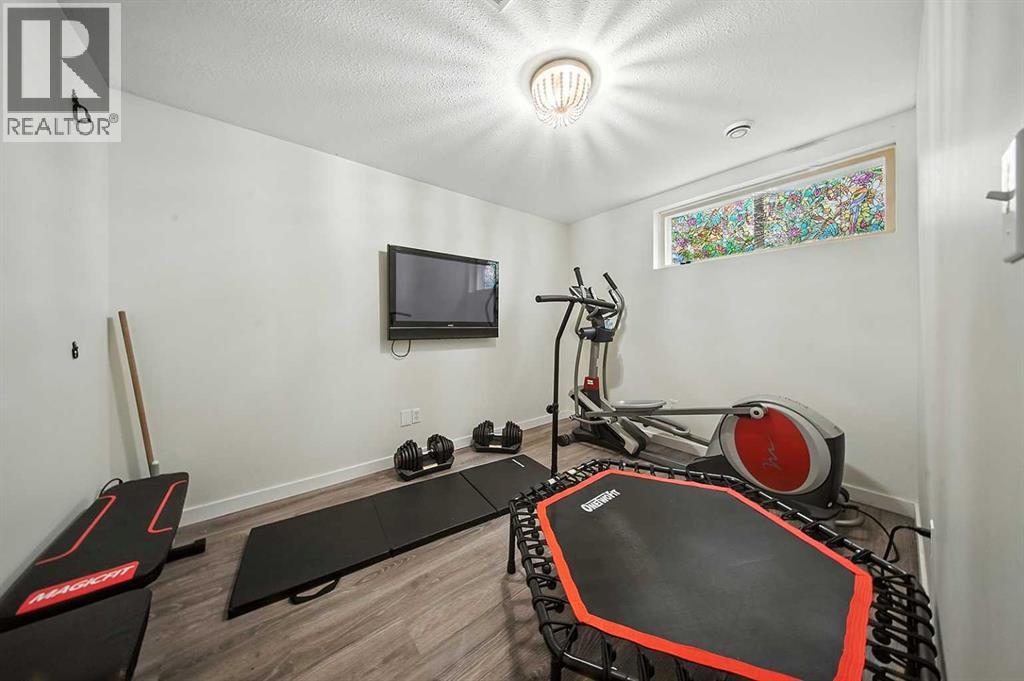 Photo 23 of 4628 45 Street, Sylvan Lake AB