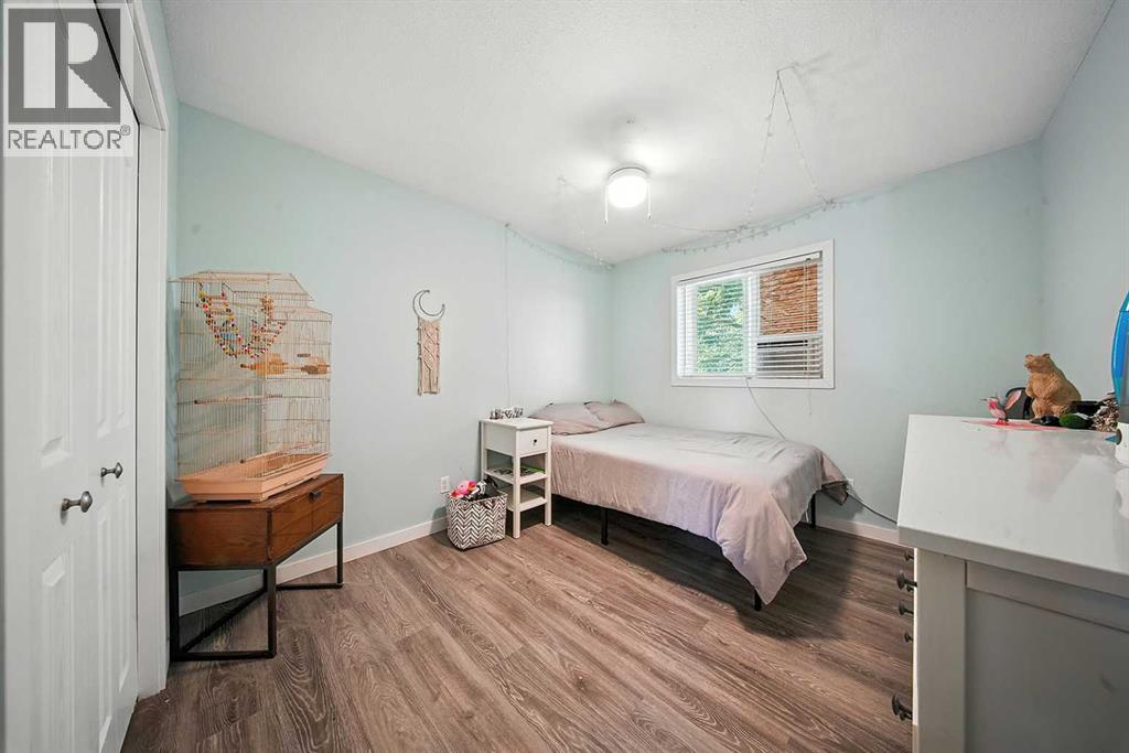 Photo 20 of 4628 45 Street, Sylvan Lake AB