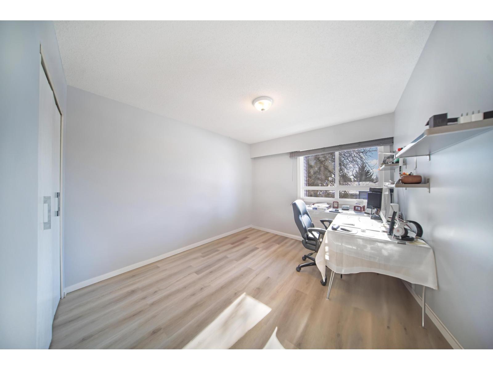 Photo 10 of 203 32040 Peardonville Road, Abbotsford BC