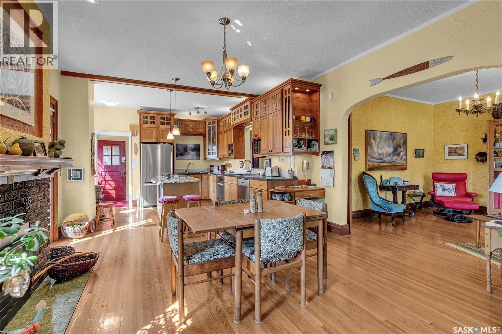 Photo 3 of 2278 Argyle Street, Regina SK