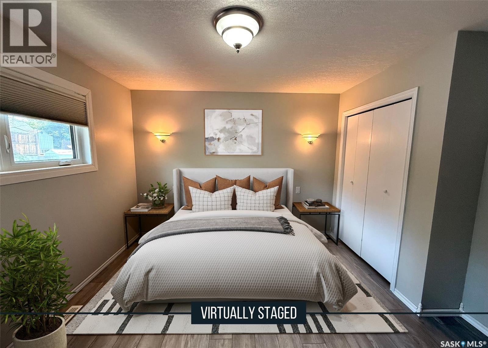 Photo 11 of 153 5th Avenue Ne, Swift Current SK