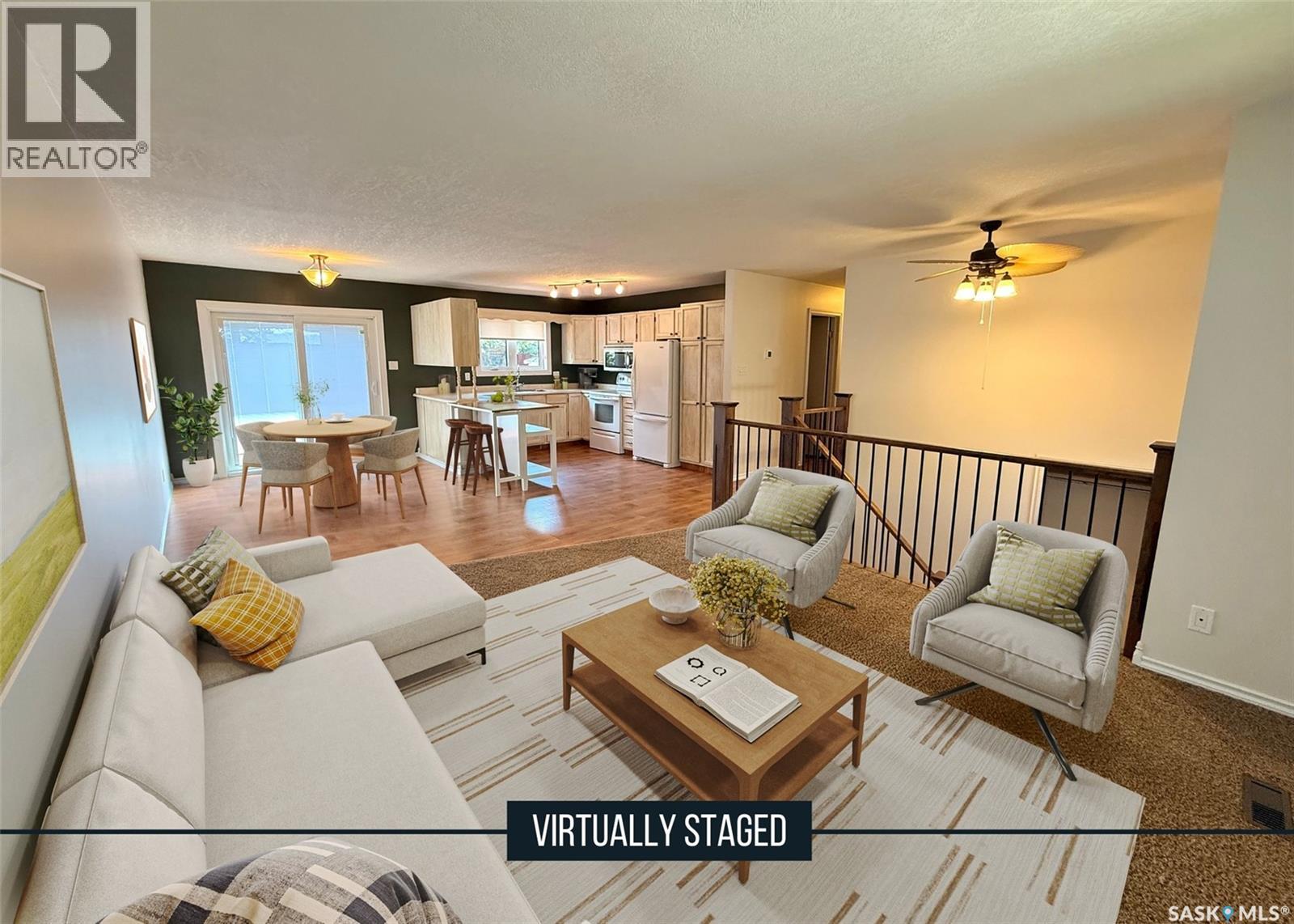 Photo 5 of 153 5th Avenue Ne, Swift Current SK