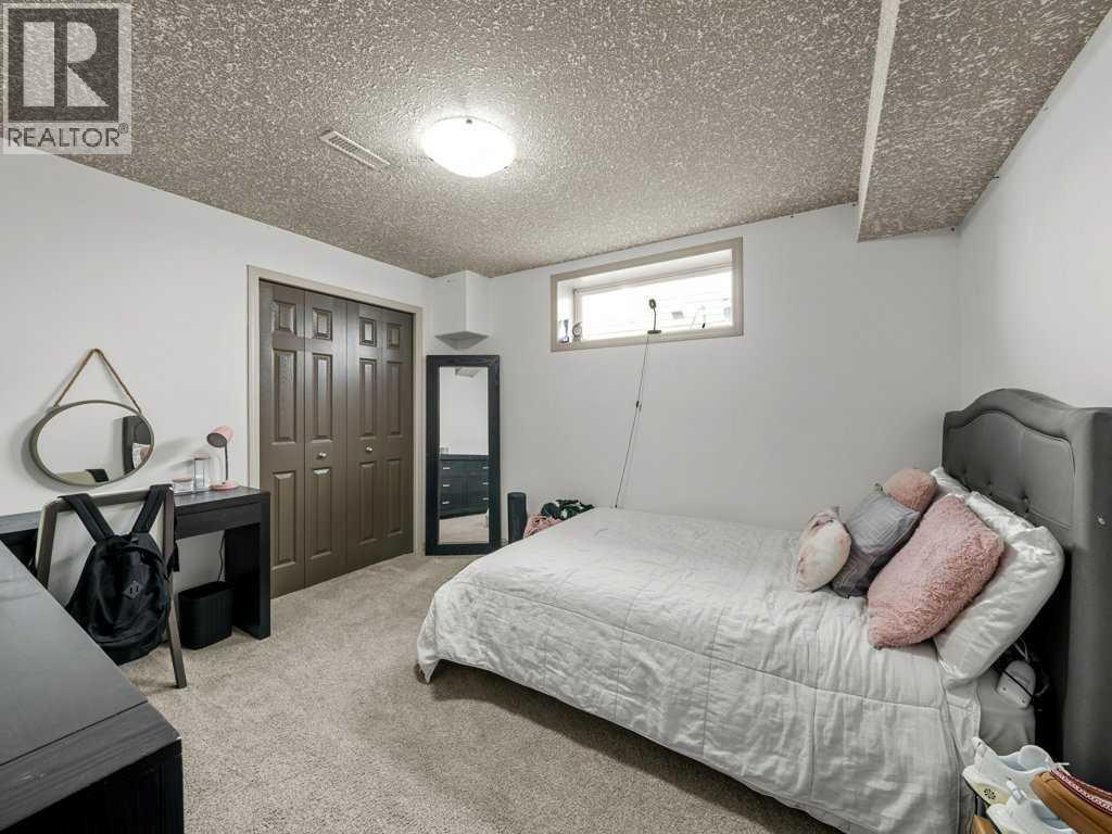 Photo 21 of 155 West Lakeview Passage, Chestermere AB