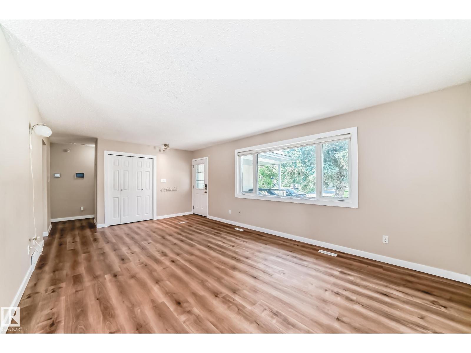 Photo 17 of 3605 41 St, Leduc AB