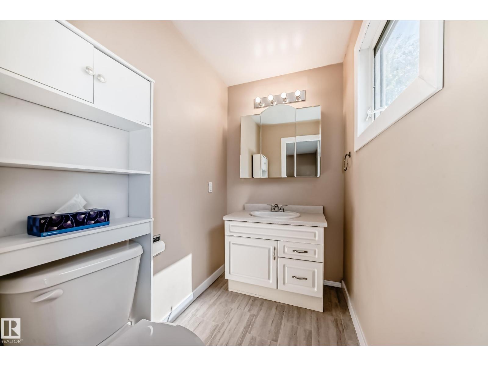 Photo 25 of 3605 41 St, Leduc AB