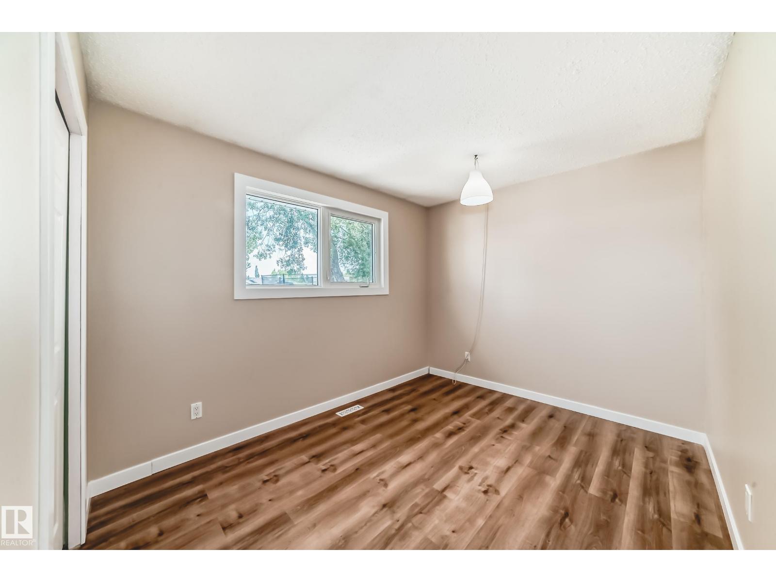 Photo 26 of 3605 41 St, Leduc AB