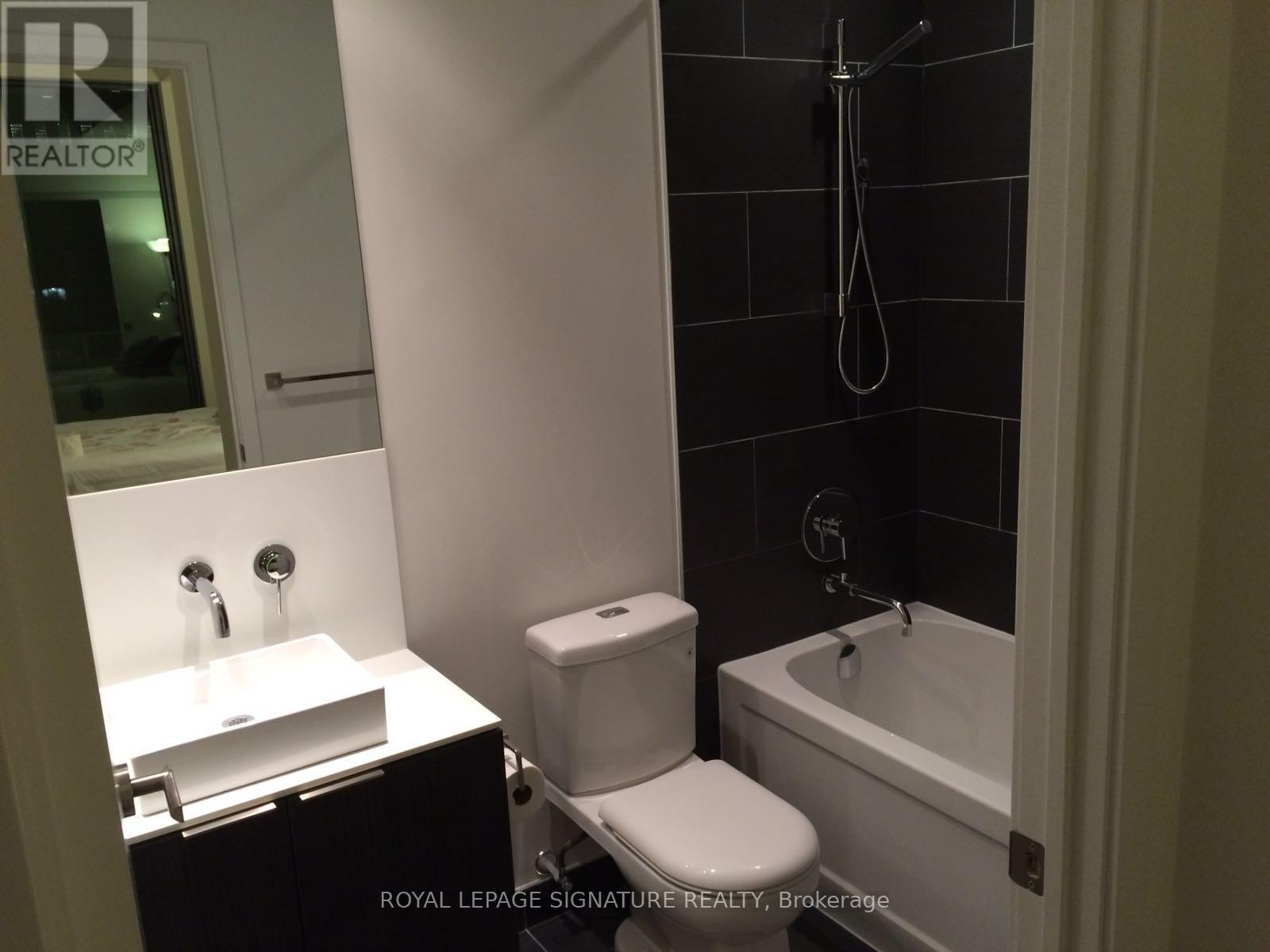 Photo 6 of 411 159 Dundas Street E, Toronto ON