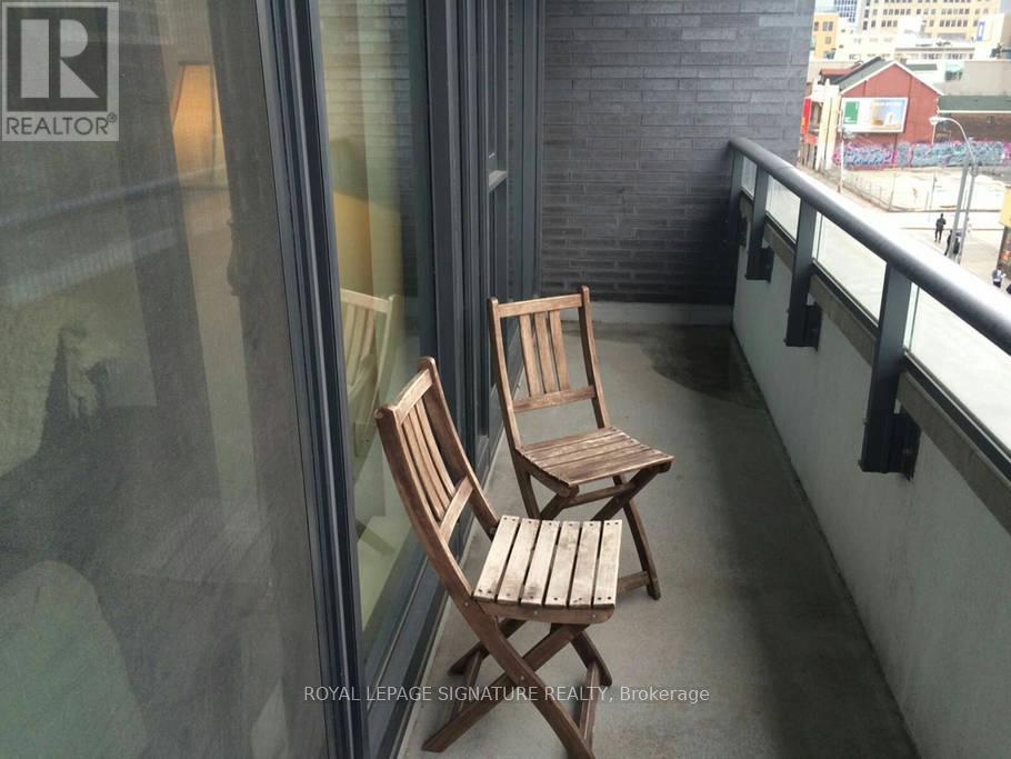 Photo 8 of 411 159 Dundas Street E, Toronto ON