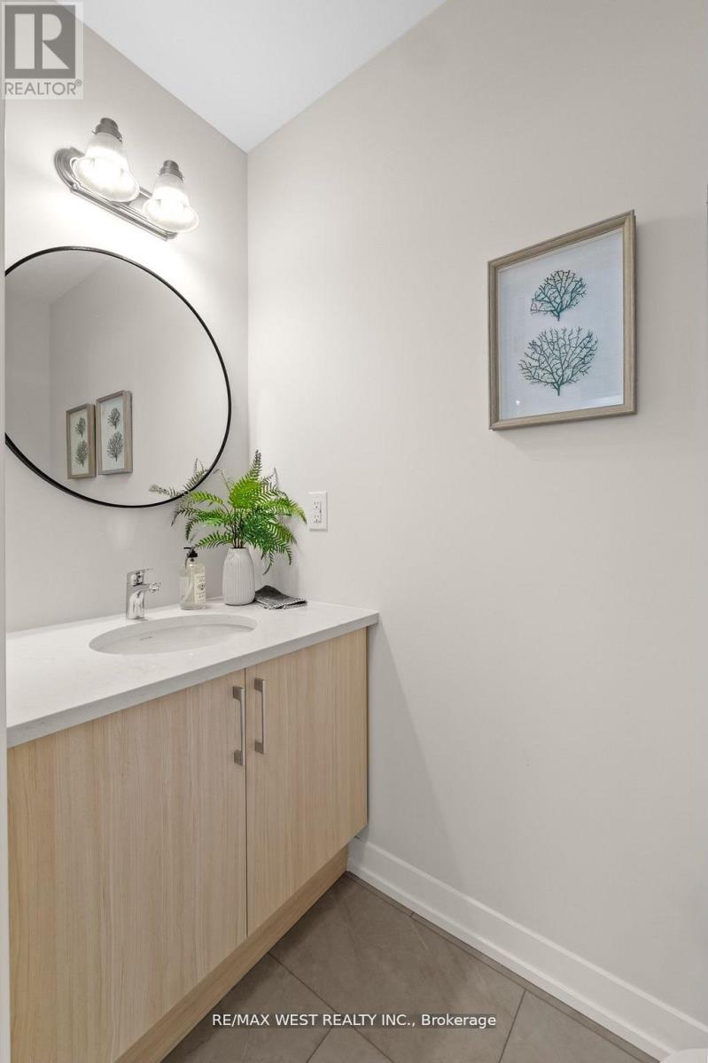 Photo 11 of 14 Ziibi Way, Clarington ON