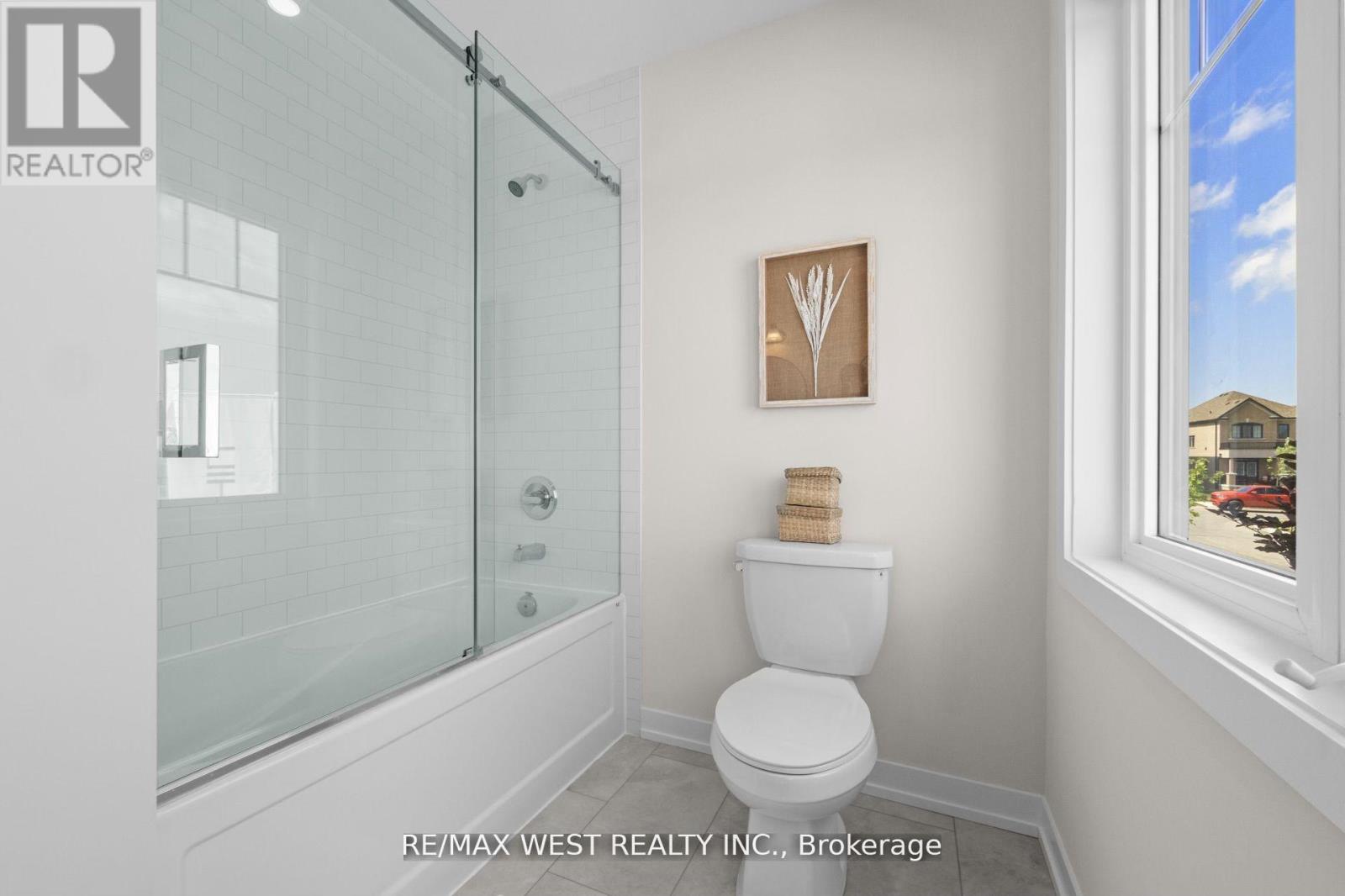 Photo 12 of 14 Ziibi Way, Clarington ON