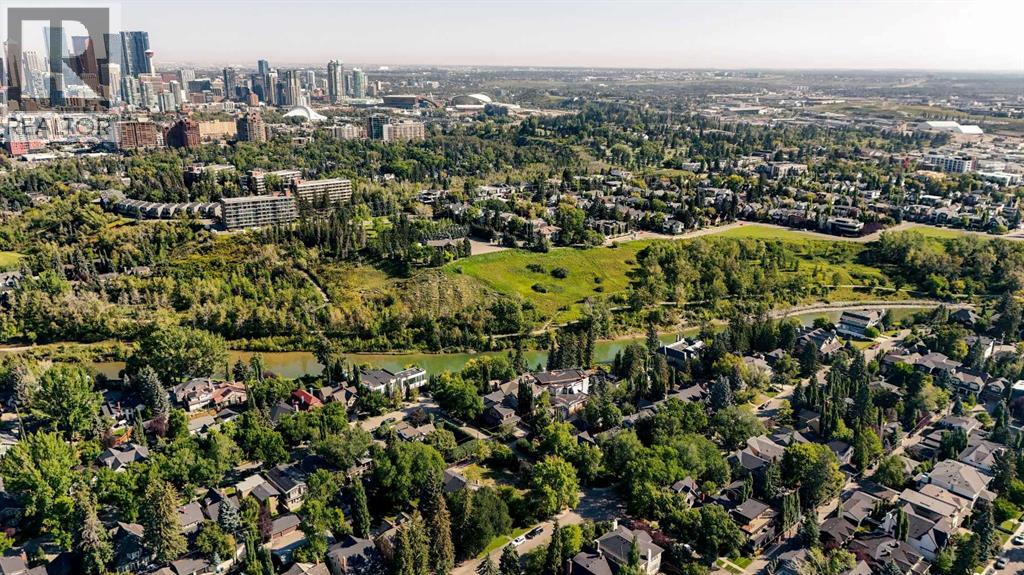 Photo 11 of 302 38 Avenue Sw, Calgary AB