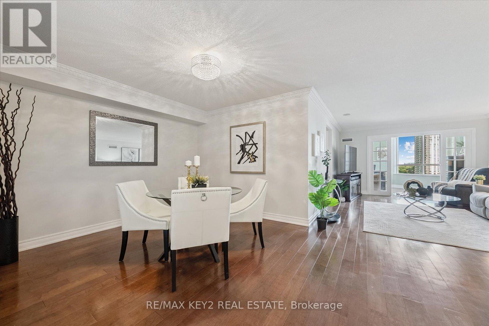 Photo 11 of 1116 138 Bonis Avenue, Toronto ON