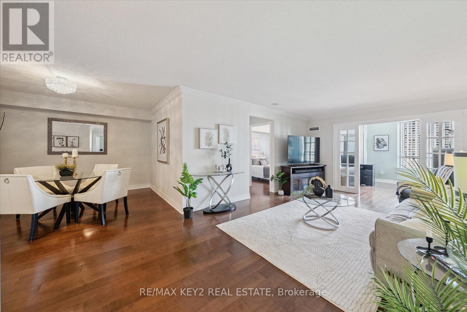 Photo 10 of 1116 138 Bonis Avenue, Toronto ON