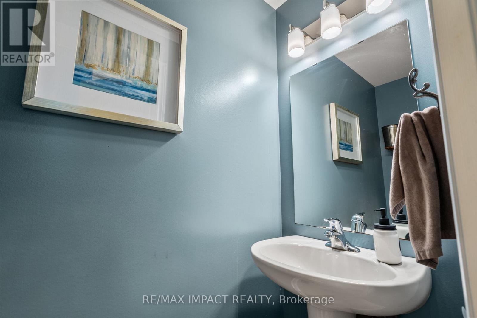 Photo 11 of 376 West Scugog Lane, Clarington ON