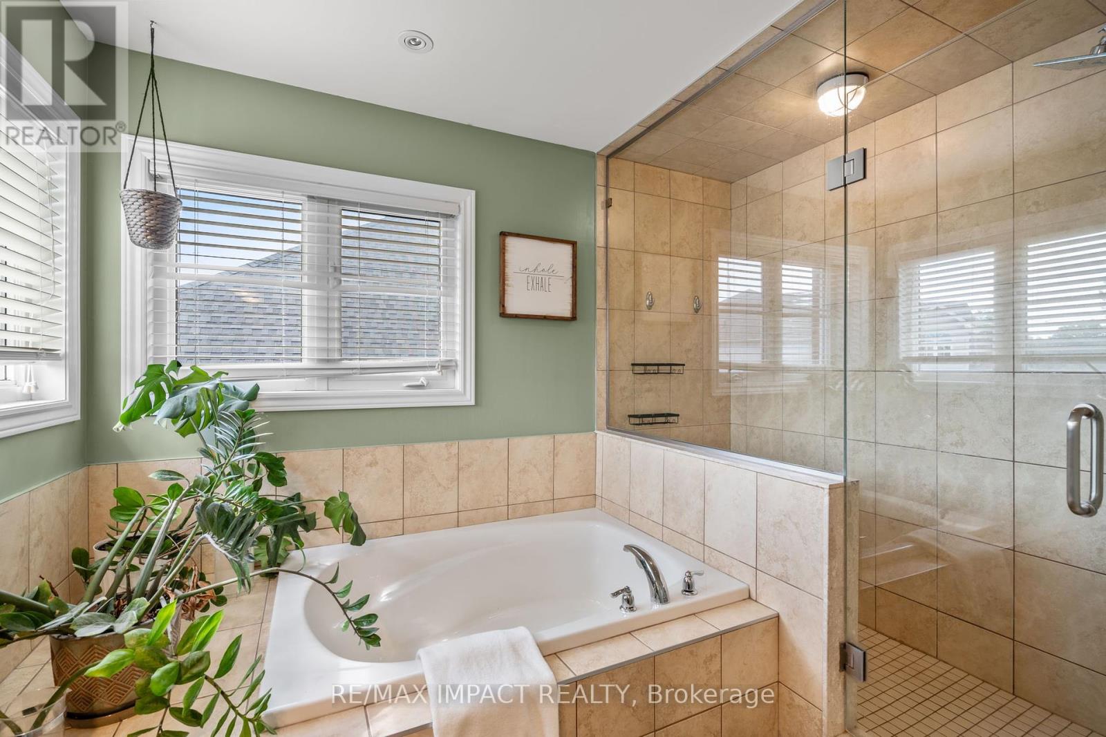 Photo 14 of 376 West Scugog Lane, Clarington ON