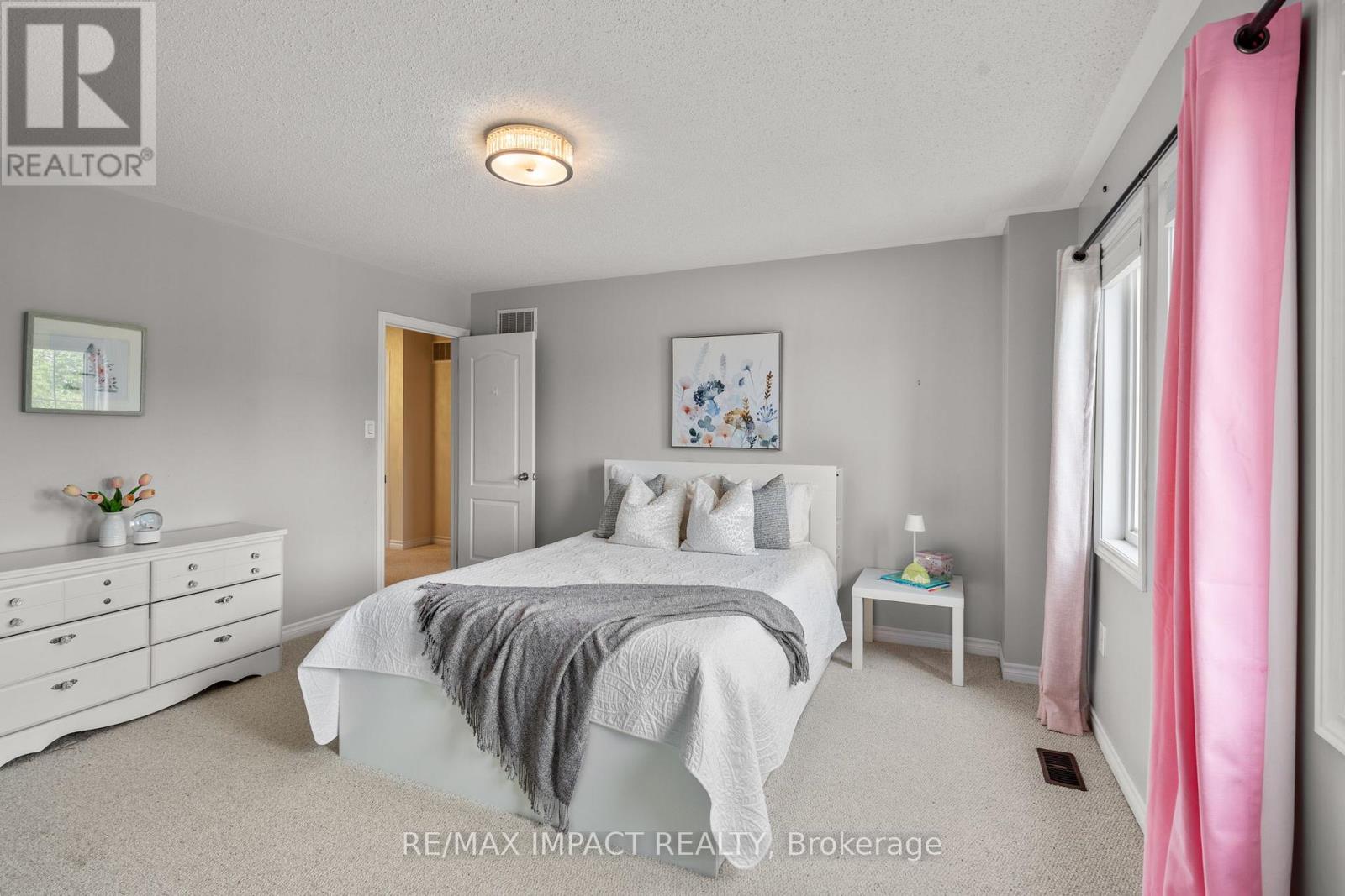 Photo 15 of 376 West Scugog Lane, Clarington ON