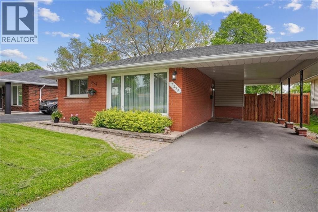 Photo 2 of 2426 Tait Avenue, Burlington ON