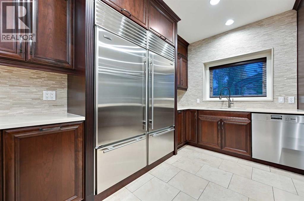Photo 12 of 402 Mt Douglas Place Se, Calgary AB