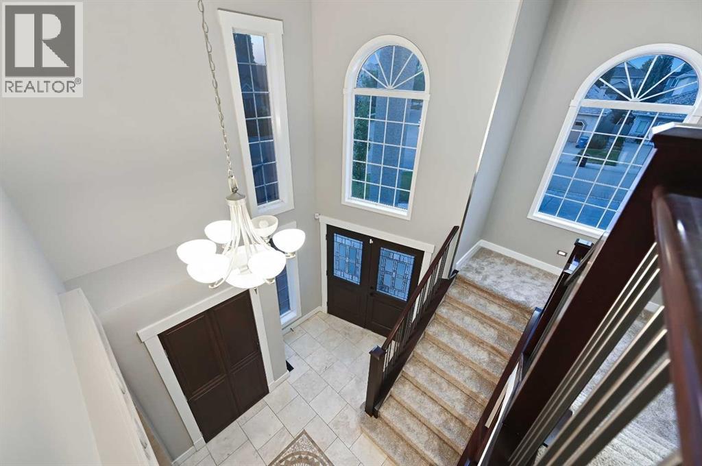 Photo 20 of 402 Mt Douglas Place Se, Calgary AB