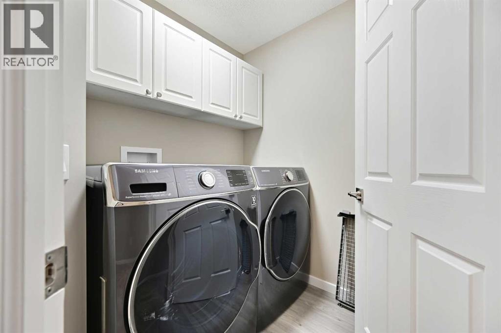Photo 24 of 402 Mt Douglas Place Se, Calgary AB