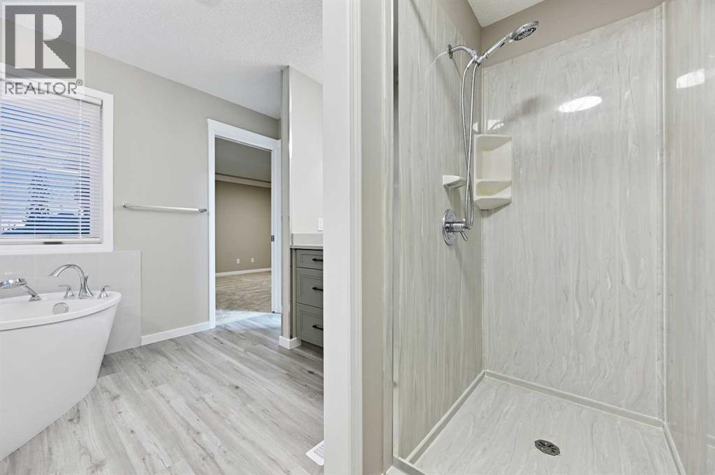 Photo 28 of 402 Mt Douglas Place Se, Calgary AB