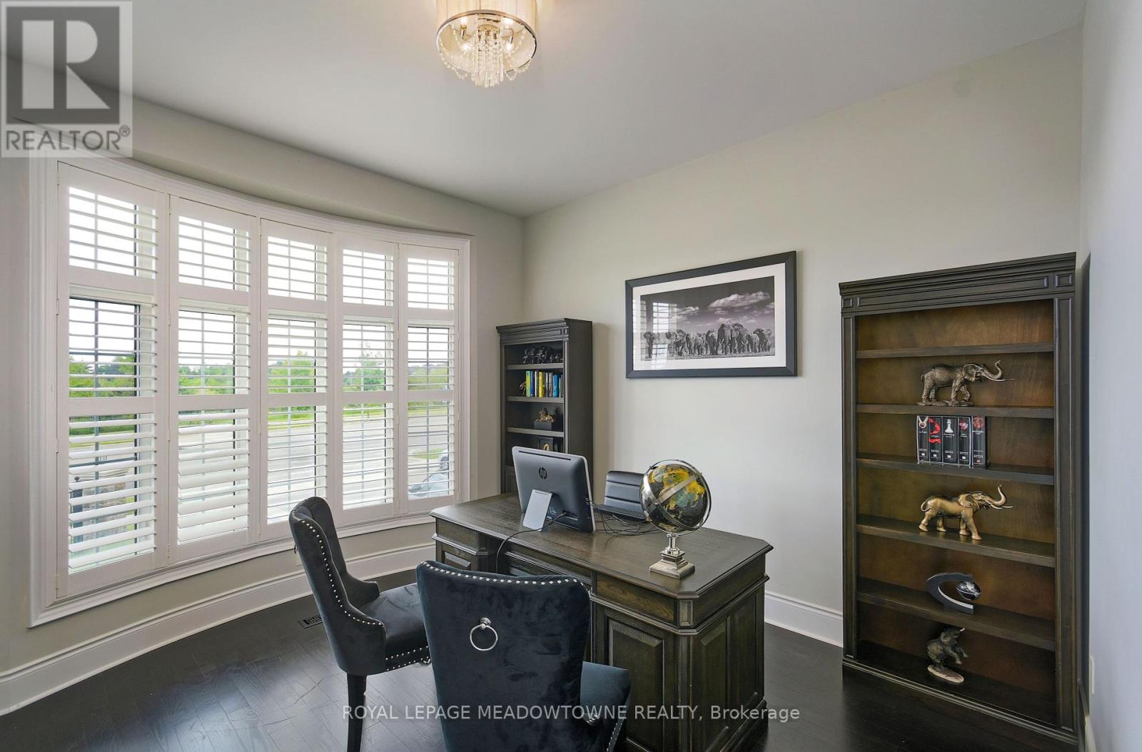Photo 17 of 1 Royal West Drive, Brampton ON