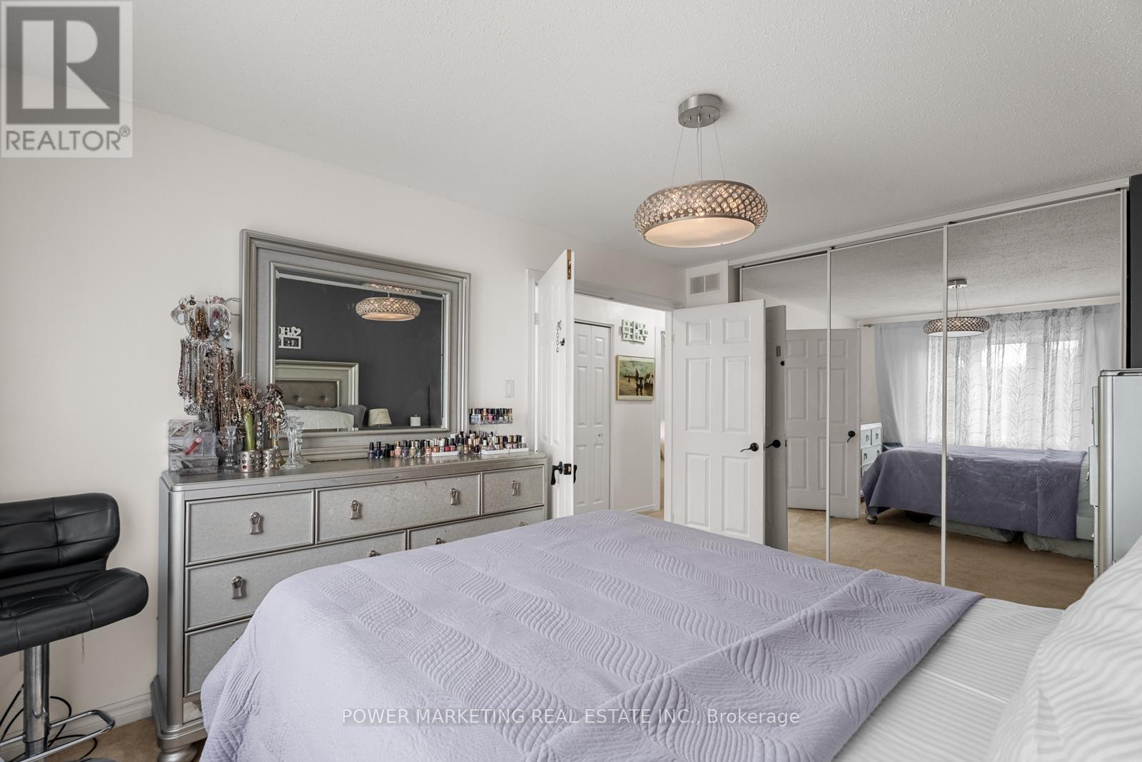 Photo 22 of 49 Shandon Avenue, Ottawa ON