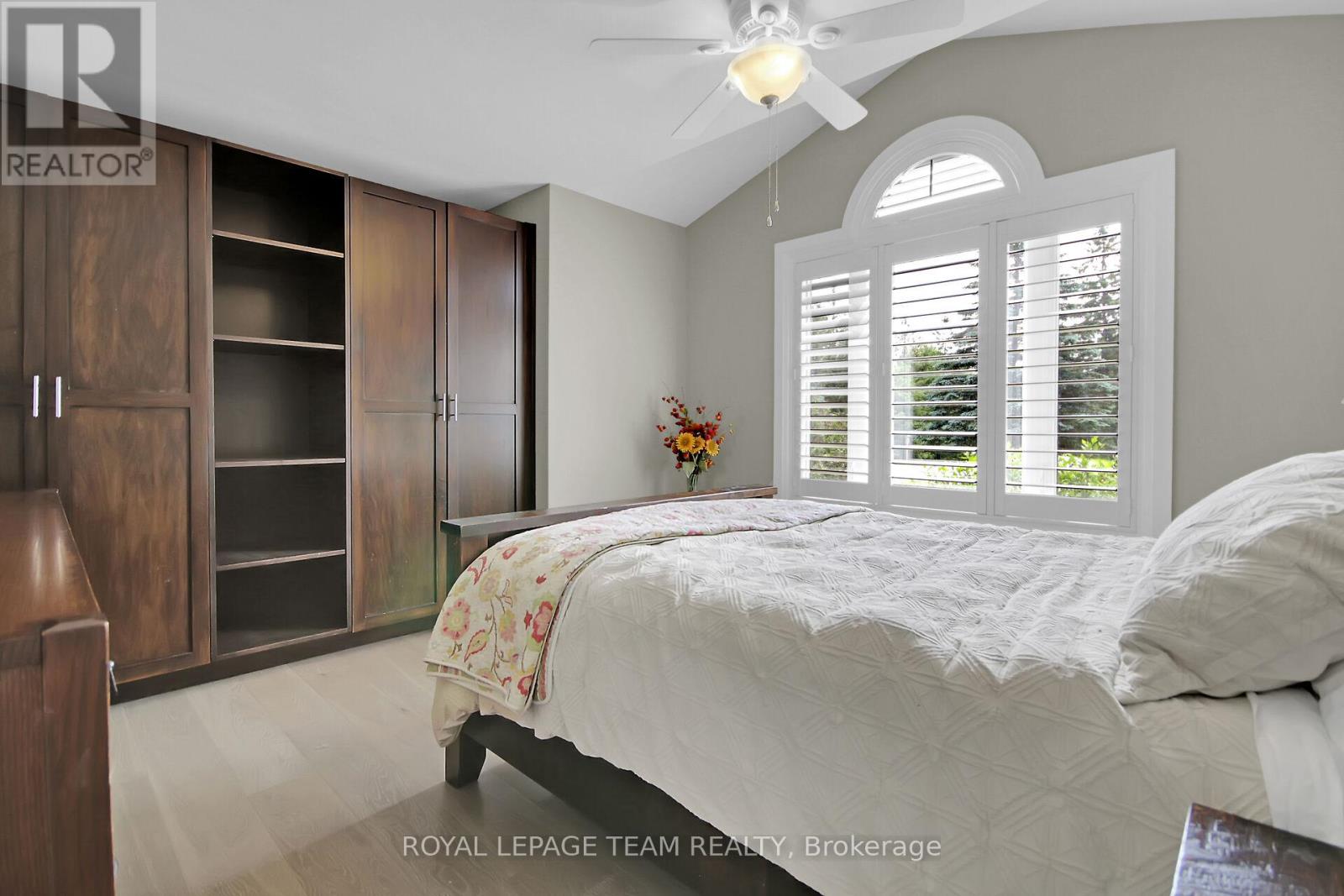 Photo 27 of 8 Richland Drive, Ottawa ON