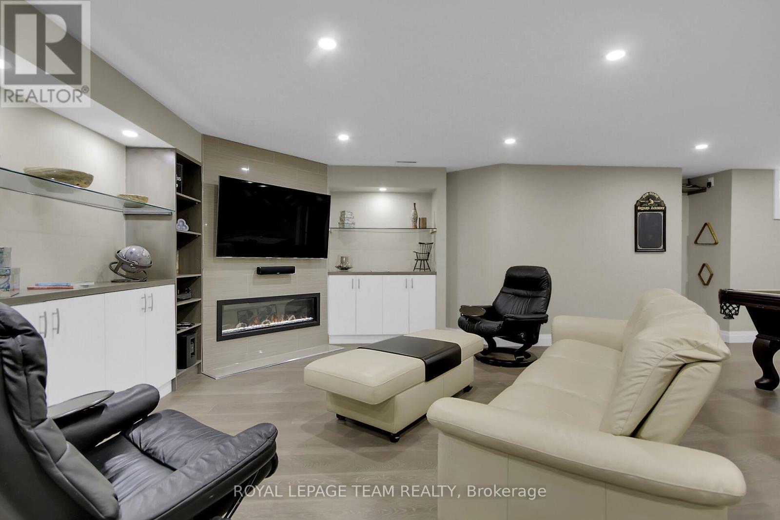 Photo 30 of 8 Richland Drive, Ottawa ON