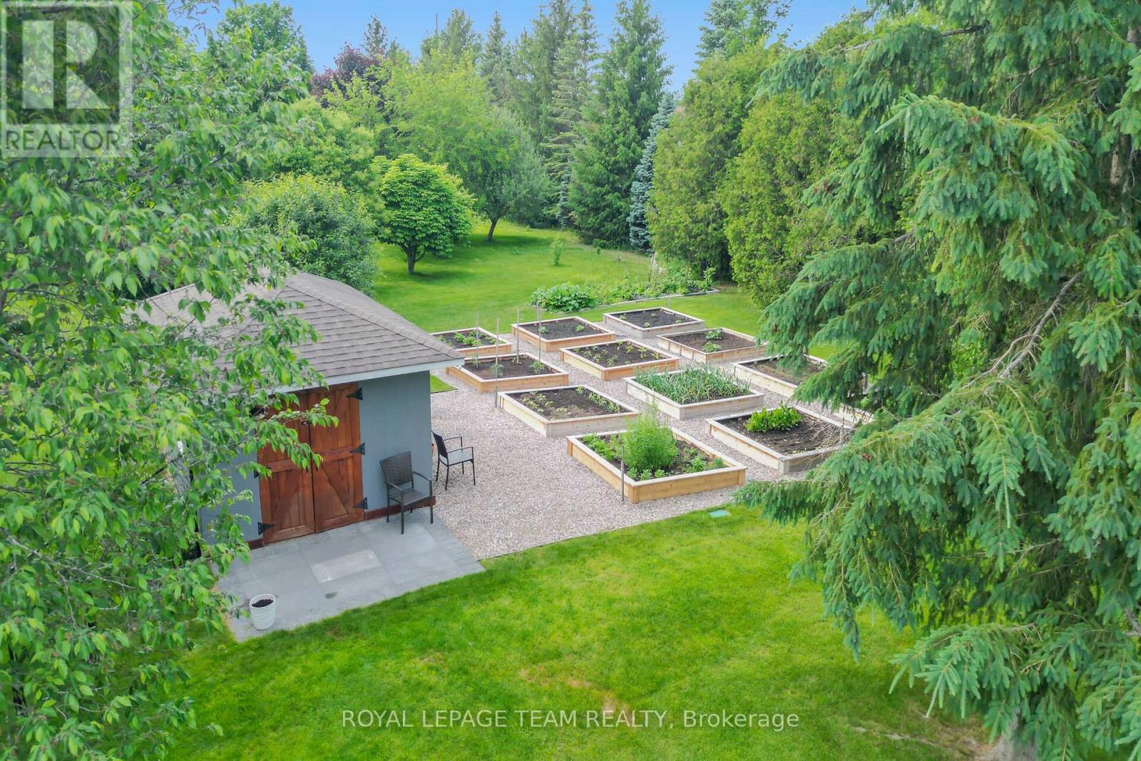 Photo 44 of 8 Richland Drive, Ottawa ON