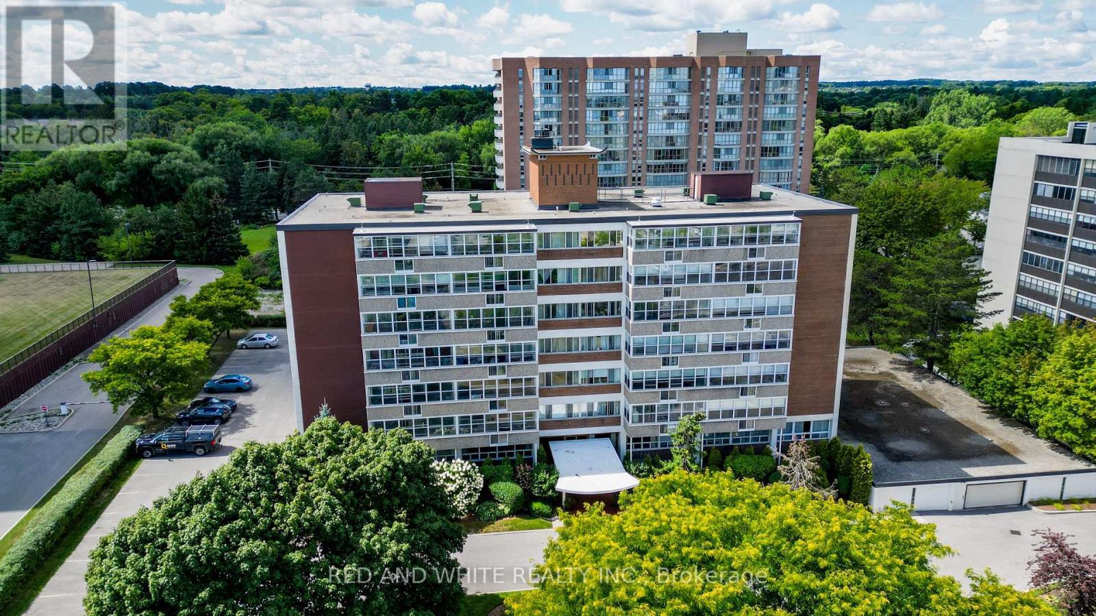 Photo 34 of 407 45 Westmount Road N, Waterloo ON