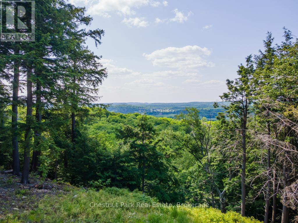 Photo 23 of 19 Old Hemlock Trail, Huntsville ON