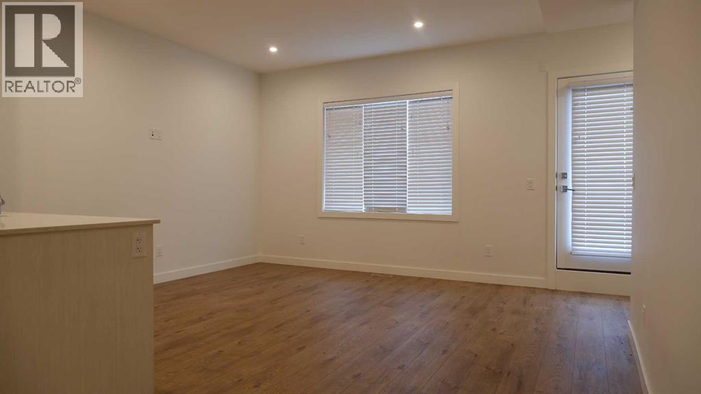 Photo 11 of 124 Savanna Street Ne, Calgary AB