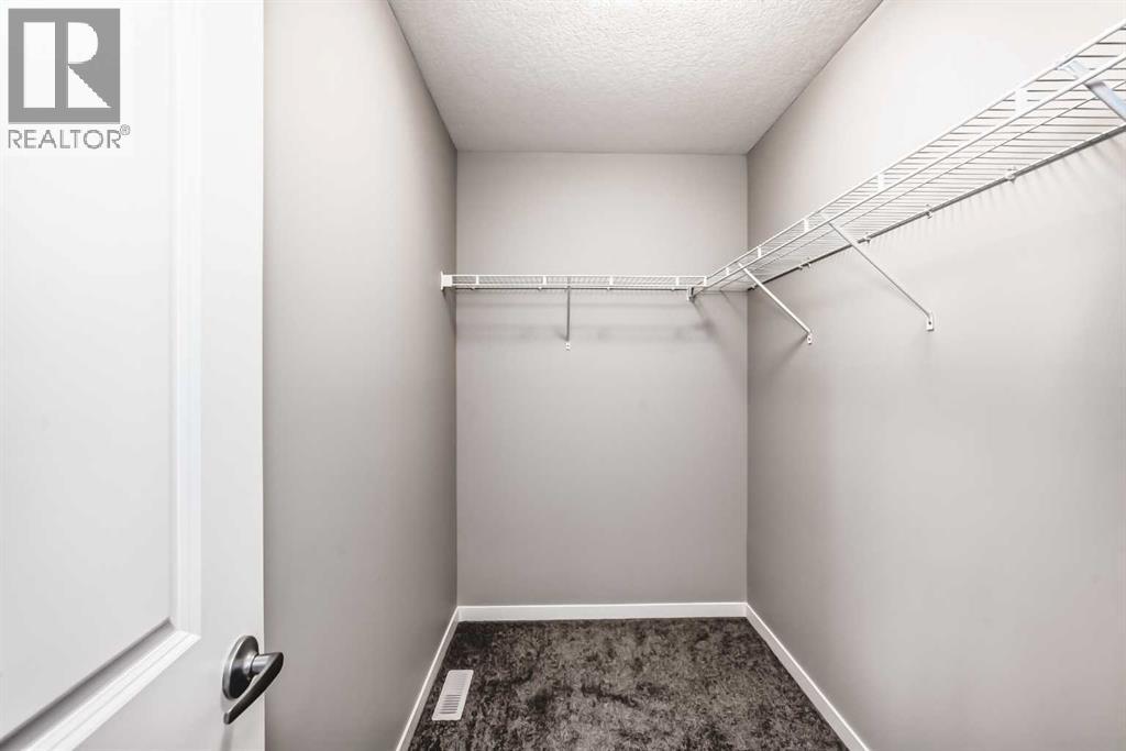 Single Family House for Sale in  Nolancrest Circle NW Nolan Hill Calgary 