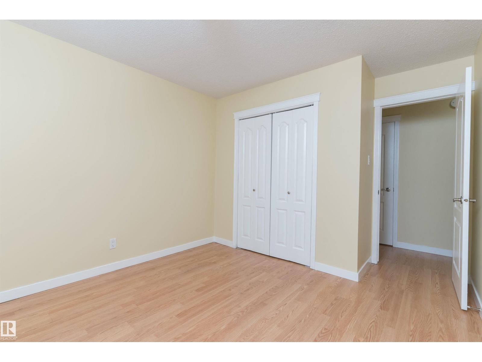Photo 16 of 102 9925 83 Av Nw, Edmonton AB