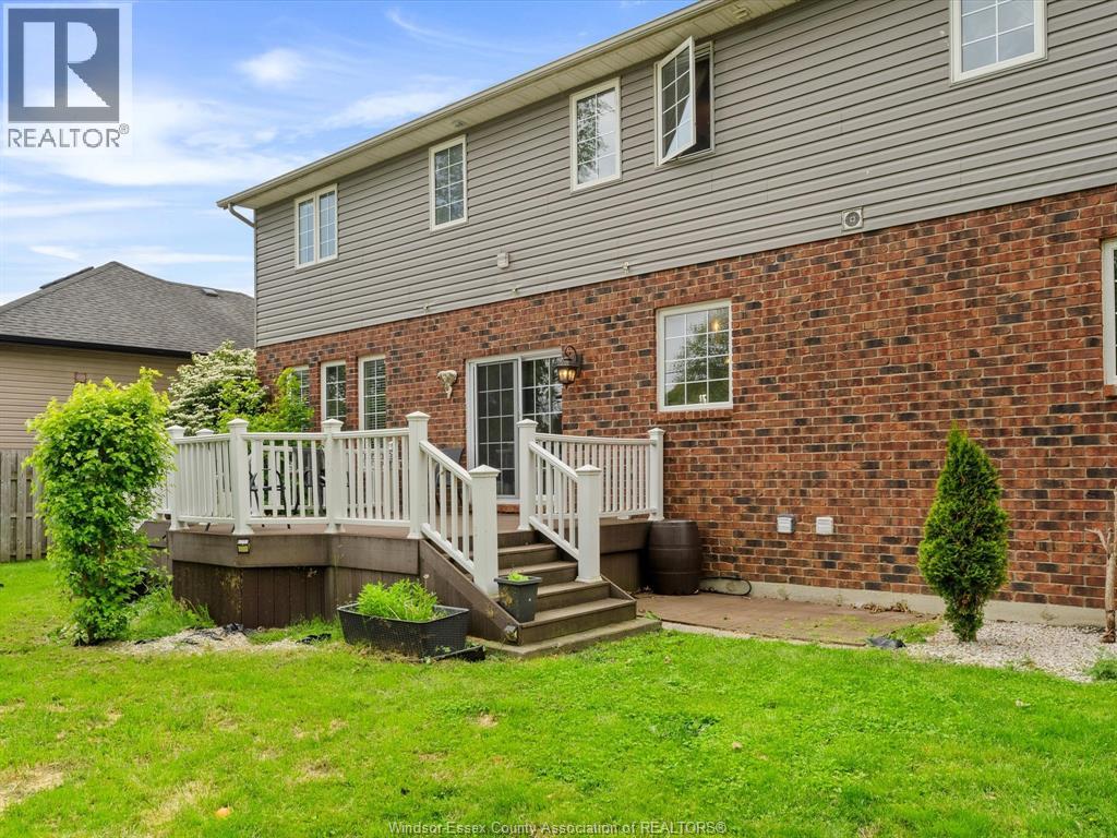 Photo 42 of 78 Joanne Court, Leamington ON