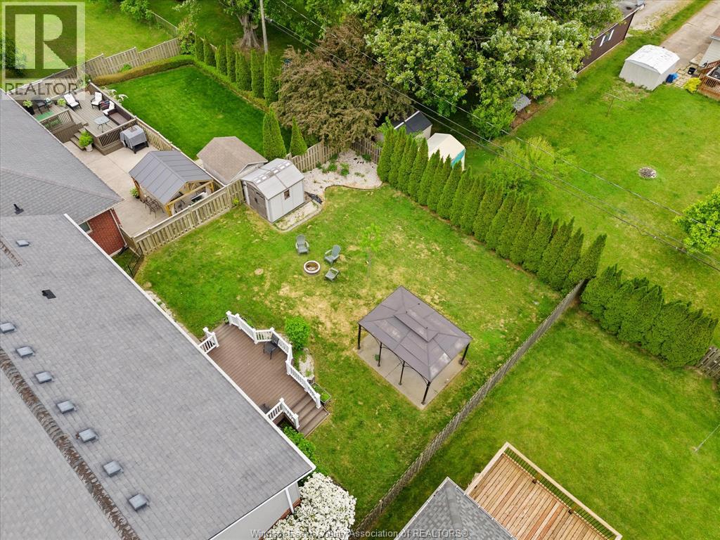 Photo 43 of 78 Joanne Court, Leamington ON