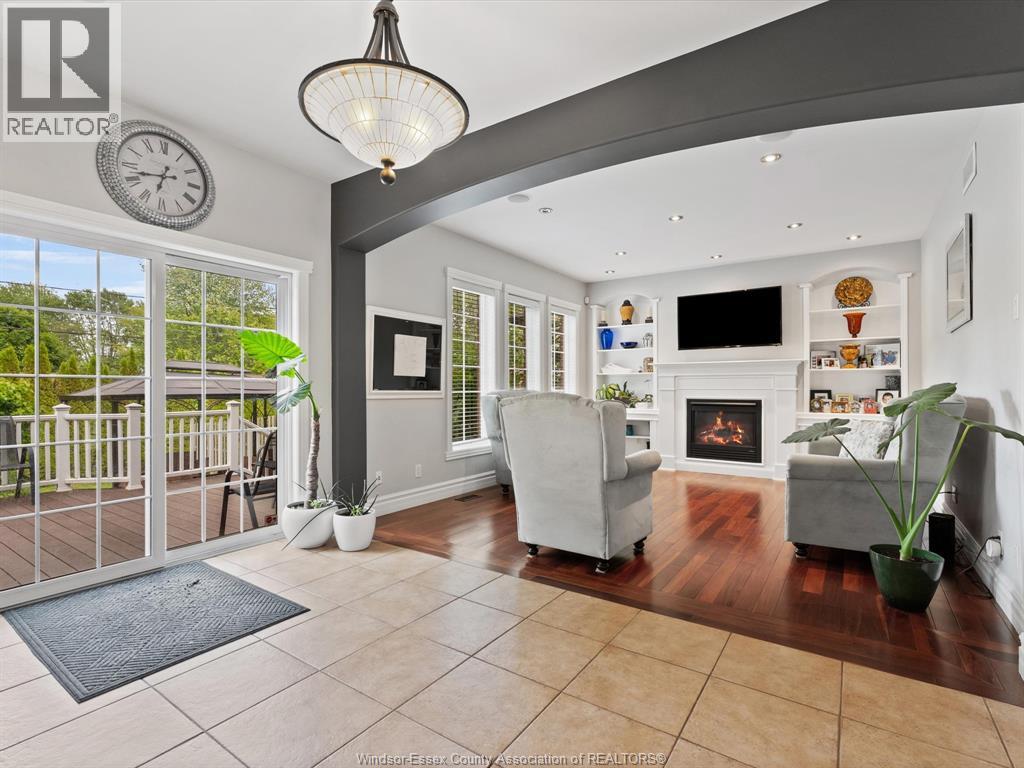 Photo 23 of 78 Joanne Court, Leamington ON