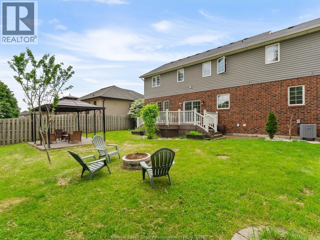 Photo 38 of 78 Joanne Court, Leamington ON