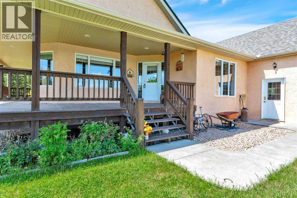 Photo 2 of 5278 Township Road 331 A, Rural Mountain View County AB