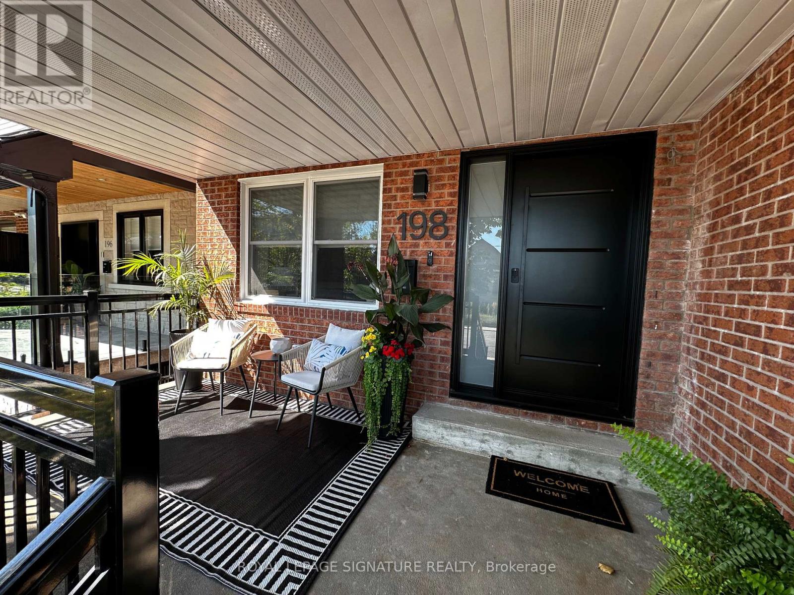 Photo 2 of Upper 198 Earlscourt Avenue, Toronto ON