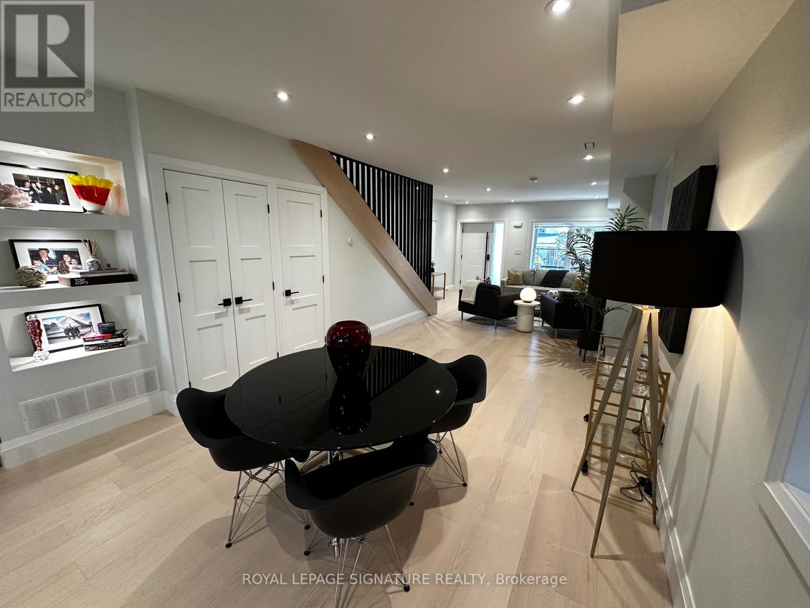 Photo 8 of Upper 198 Earlscourt Avenue, Toronto ON