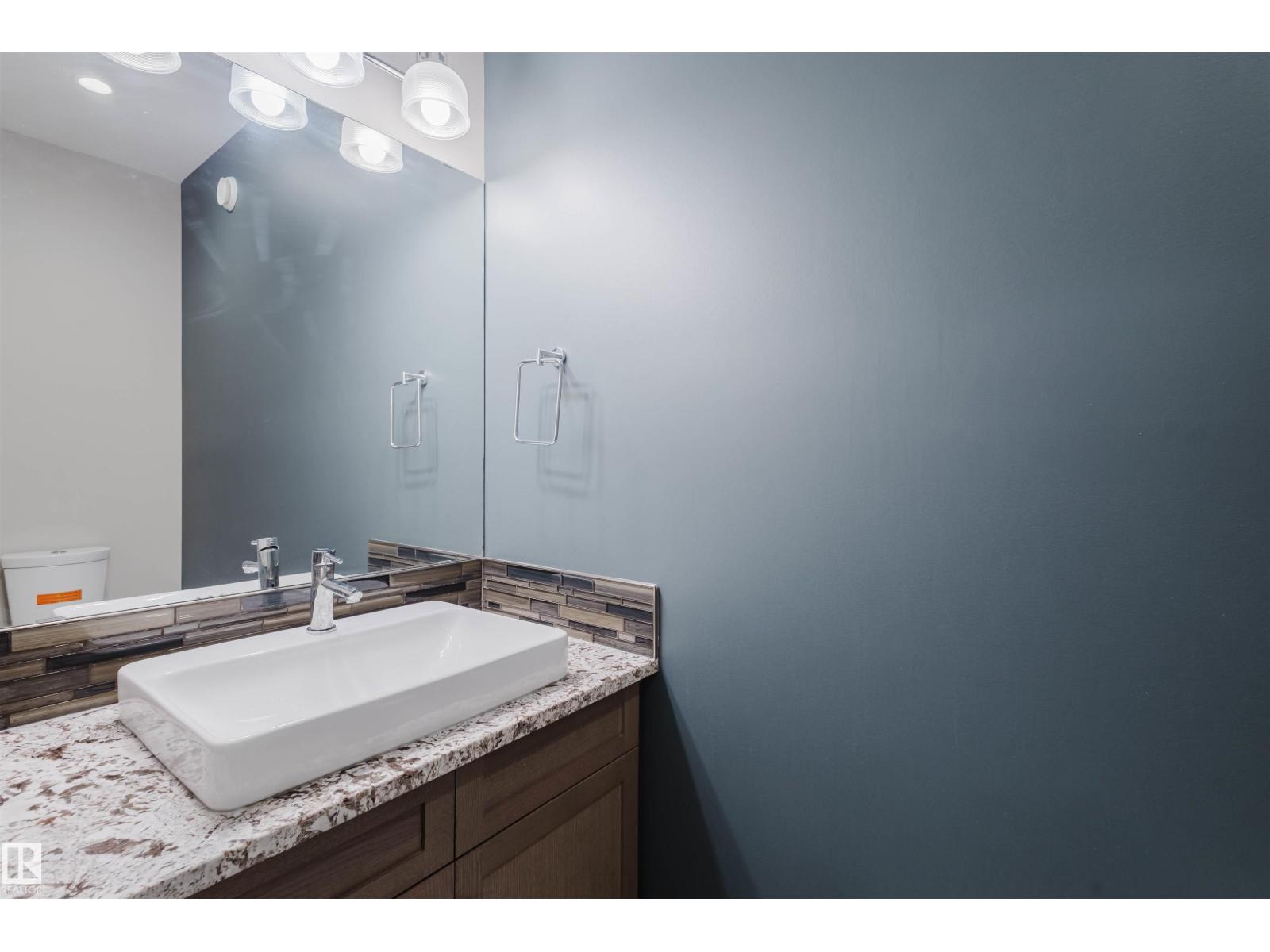Photo 24 of 4125 Kennedy Green Sw, Edmonton AB