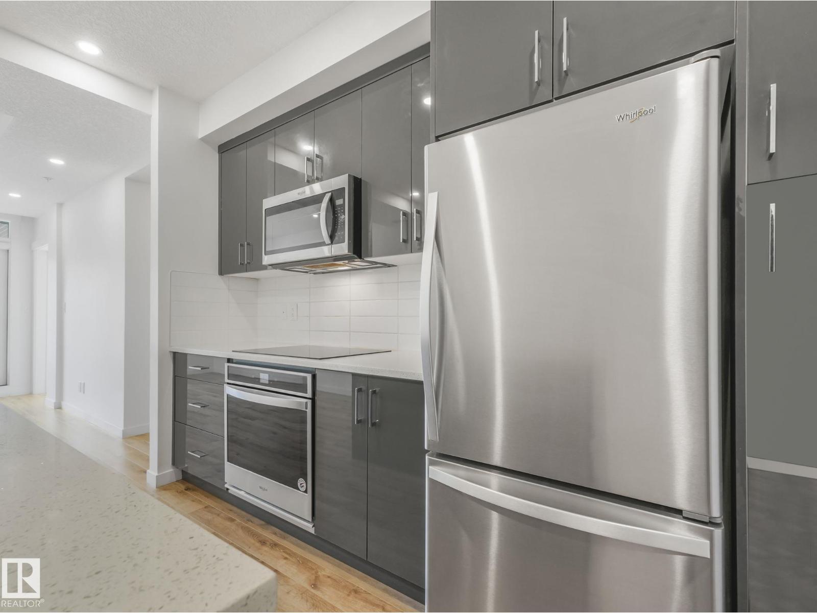 Photo 12 of 214 11503 76 Av Nw, Edmonton AB