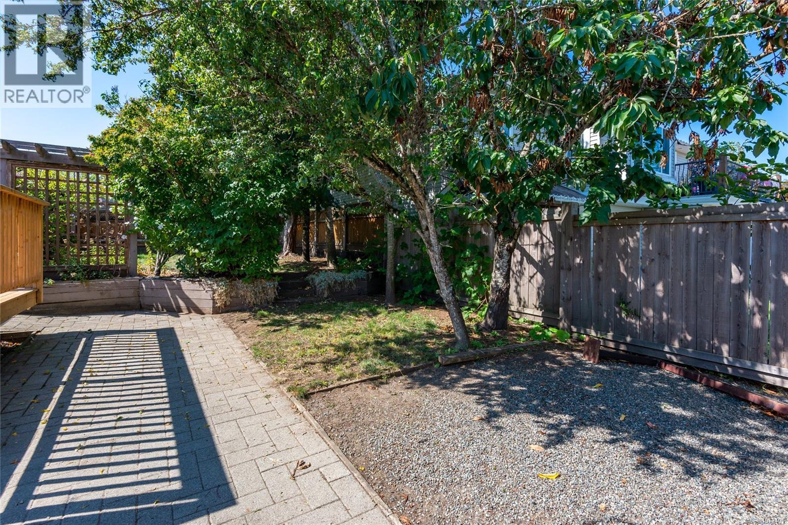 Photo 36 of 2702 Eden St, Campbell River BC