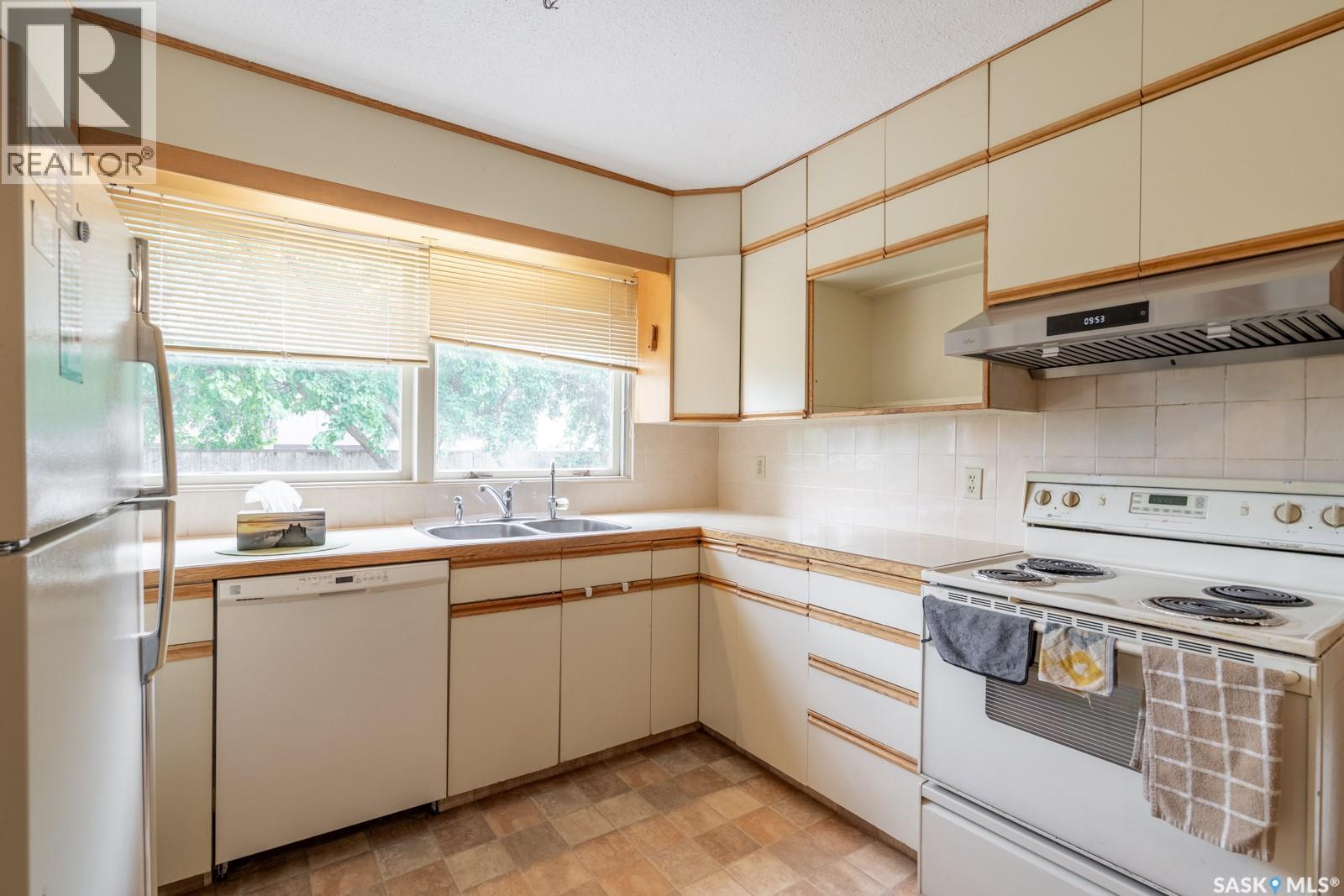 Photo 17 of 145 Mayfair Crescent, Regina SK